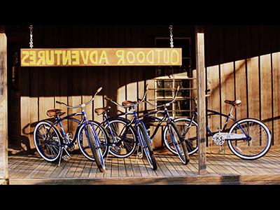 Bikes outside 户外探险